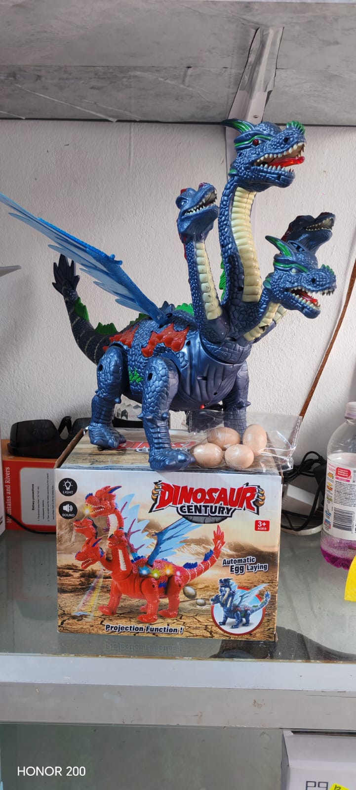 Dinosaurio de 3 cabezas