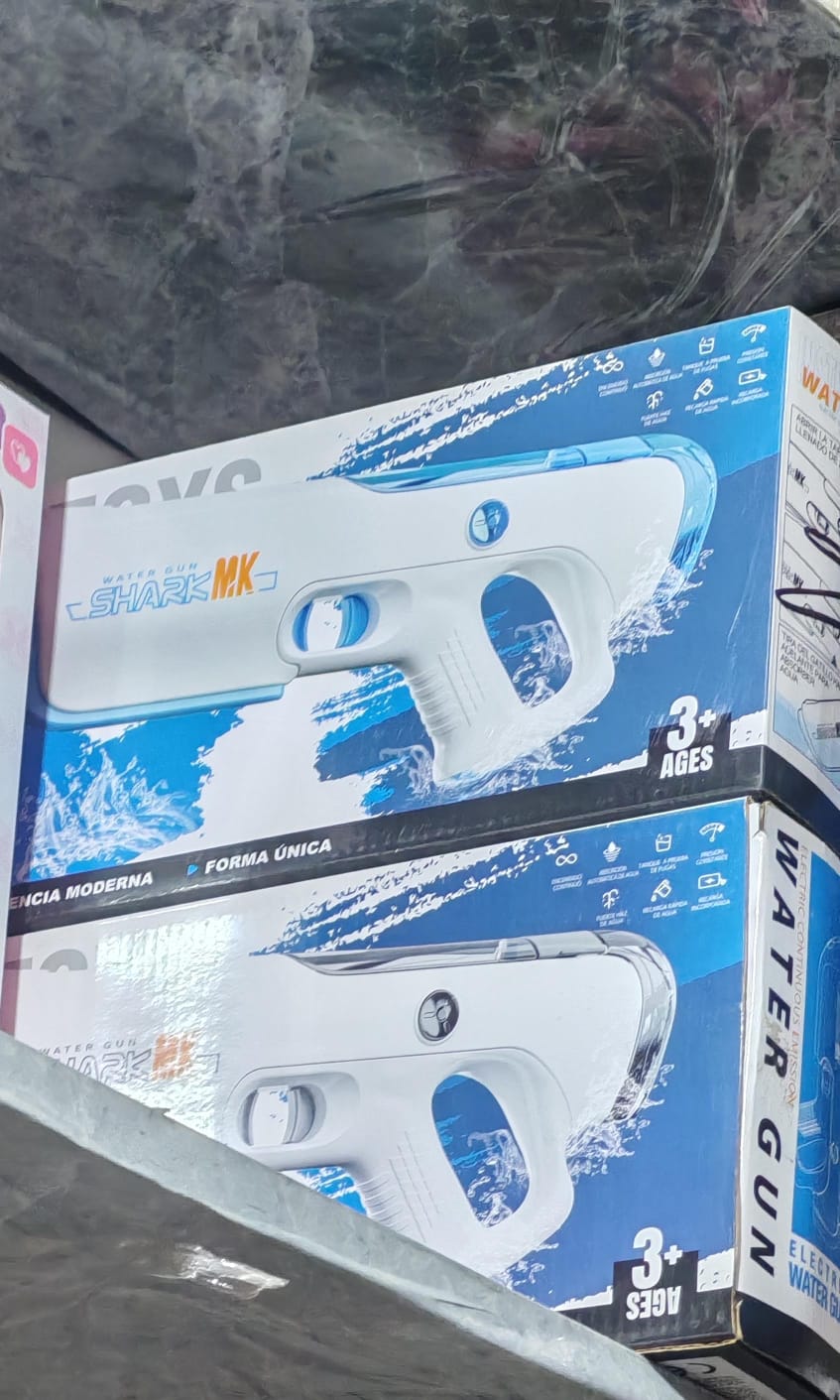 Pistola de agua con luz Laser
